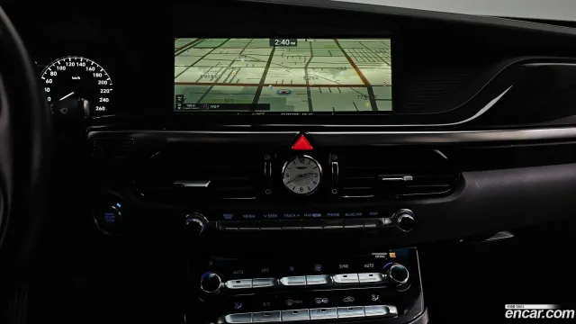 Genesis G90 (EQ900)