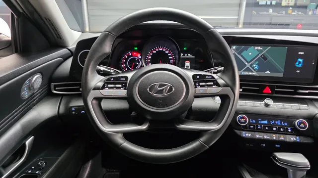 Hyundai Elantra (Avante)