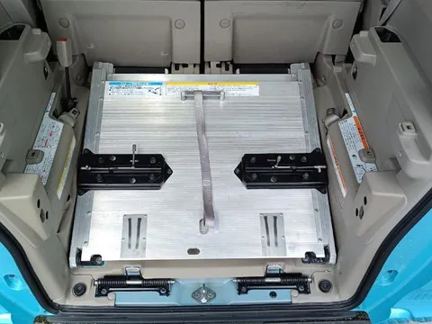 Honda N-BOX Plus