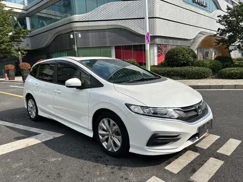 Honda Jade