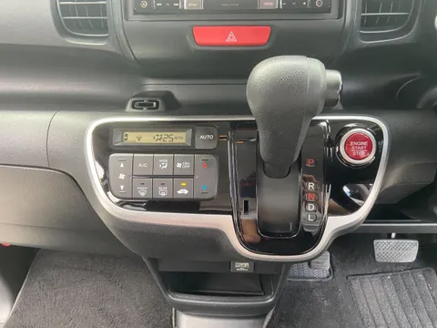 Honda N-BOX Plus Custom