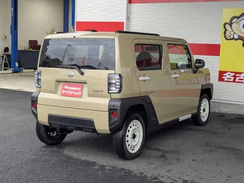 Daihatsu Taft