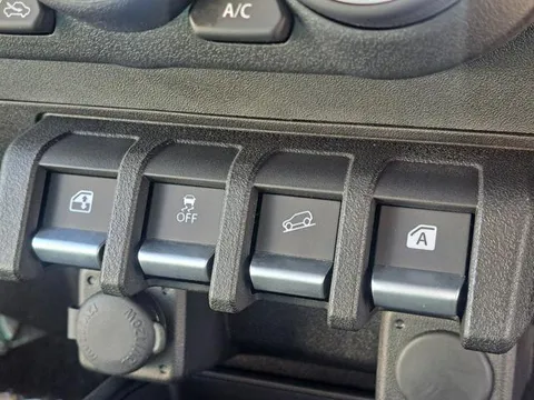Suzuki Jimny Nomade