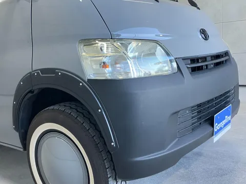 Toyota TownAce Van