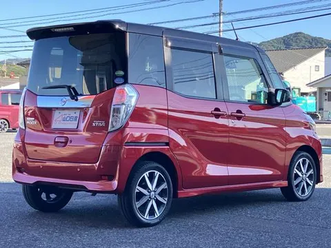 Nissan Dayz Roox