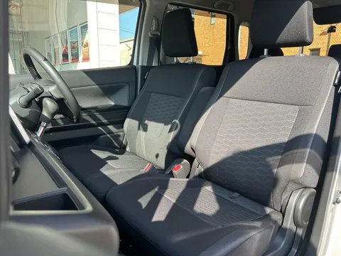 Suzuki Wagon R Stingray