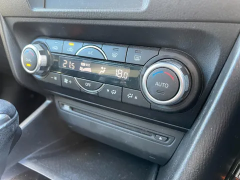 Mazda Axela Sport