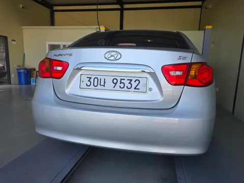 Hyundai Elantra (Avante)