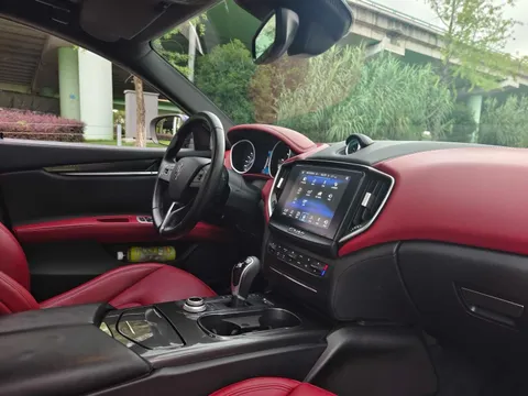 Maserati Ghibli