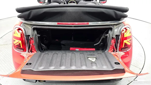 MINI Cooper Convertible