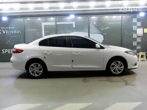 Renault SM3