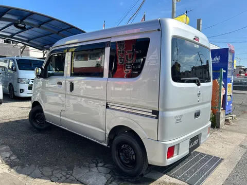 Nissan Clipper