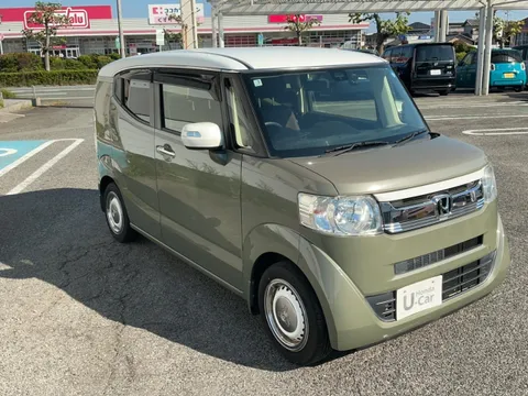Honda N-BOX Slash