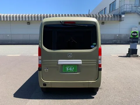 Honda N-VAN Plus Style