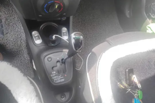 BYD F0
