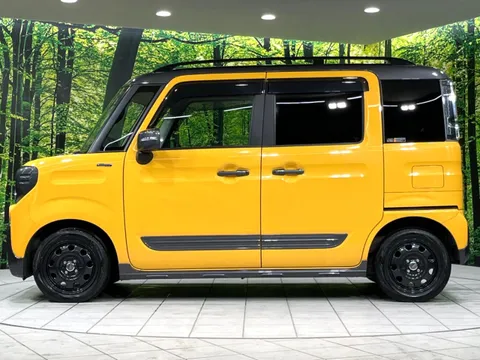 Suzuki Spacia Gear