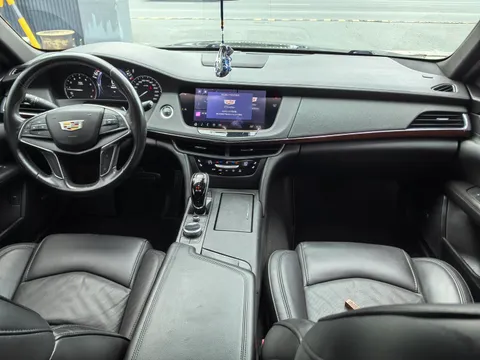 Cadillac CT6