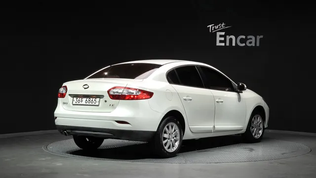 Renault SM3