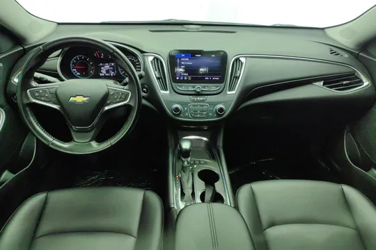Chevrolet Malibu XL