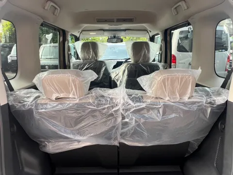 Mitsubishi Delica Mini
