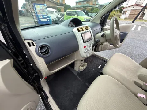Nissan Otti