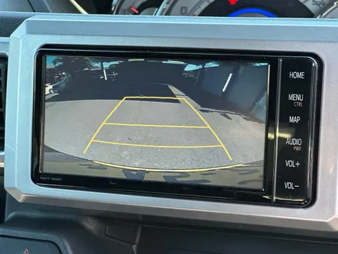 Toyota Pixis Mega