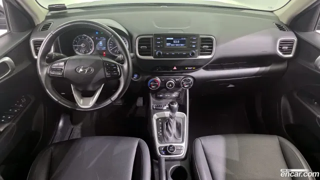 Hyundai Venue
