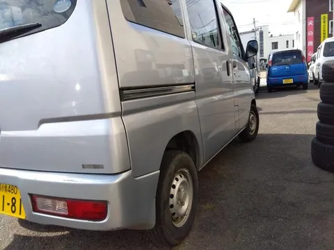 Mitsubishi Minicab Van