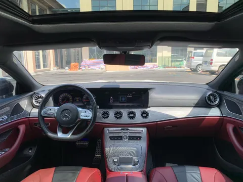 Mercedes-Benz CLS-Class