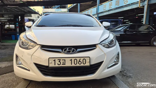 Hyundai Elantra (Avante)