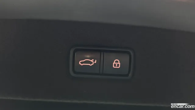 Genesis G90 (EQ900)