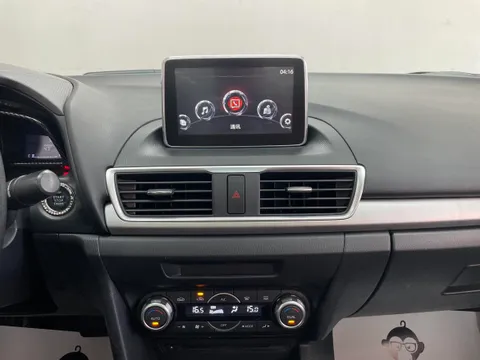 Mazda Mazda 3