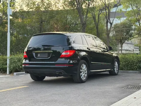 Mercedes-Benz R-Class