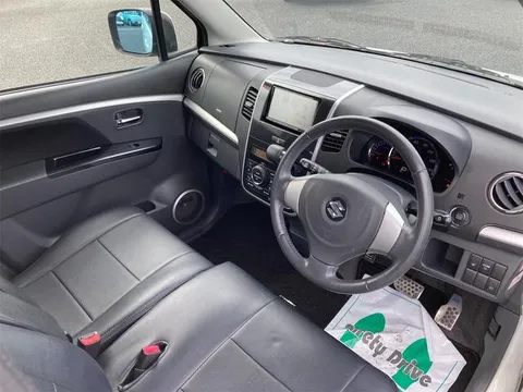 Suzuki Wagon R Stingray