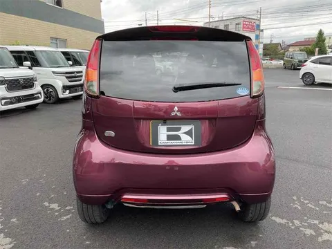Mitsubishi I
