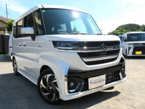 Suzuki Spacia Custom