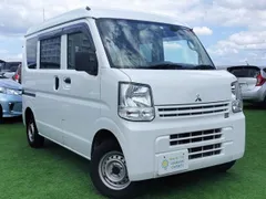 Mitsubishi Minicab Van