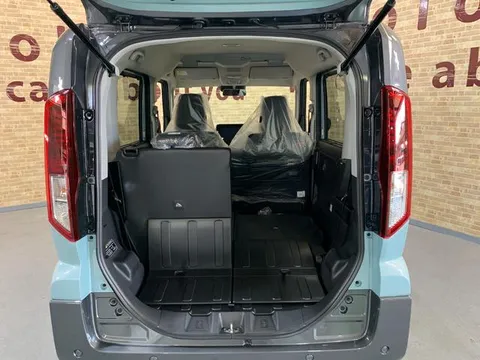 Suzuki Spacia Gear