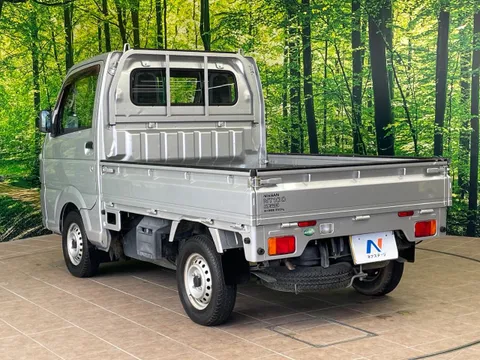 Nissan Clipper Truck