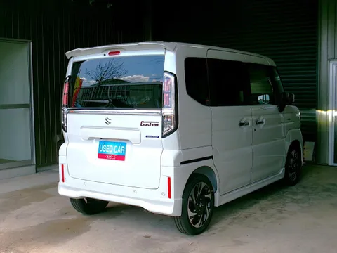 Suzuki Spacia