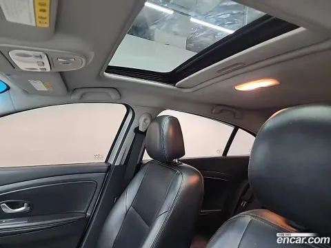 Renault SM3