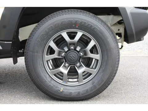 Suzuki Jimny Nomade