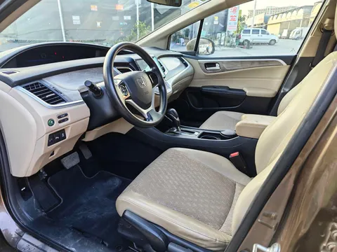 Honda Jade