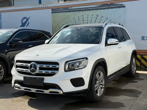 Mercedes-Benz Mercedes-Benz GLB