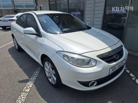 Renault SM3