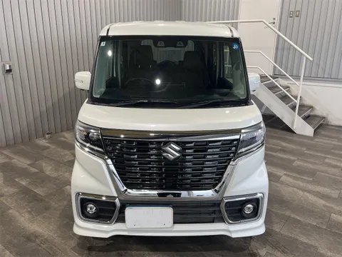 Suzuki Spacia Custom