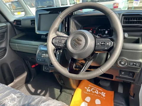 Suzuki Spacia Gear
