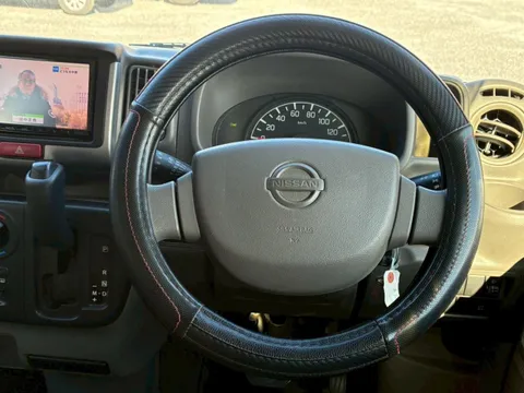 Nissan Clipper