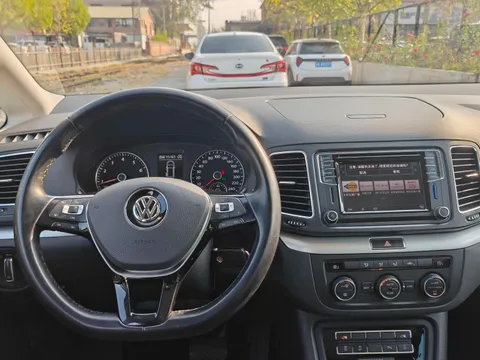 Volkswagen Sharan