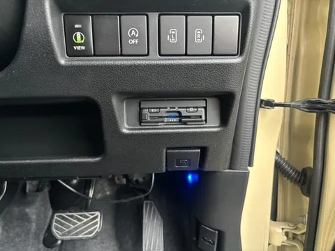 Suzuki Spacia Gear